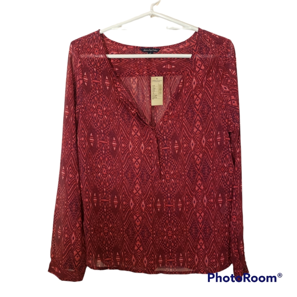 NWT American Eagle Semi Sheer Long Sleeve Patterned Blouse Size Medium